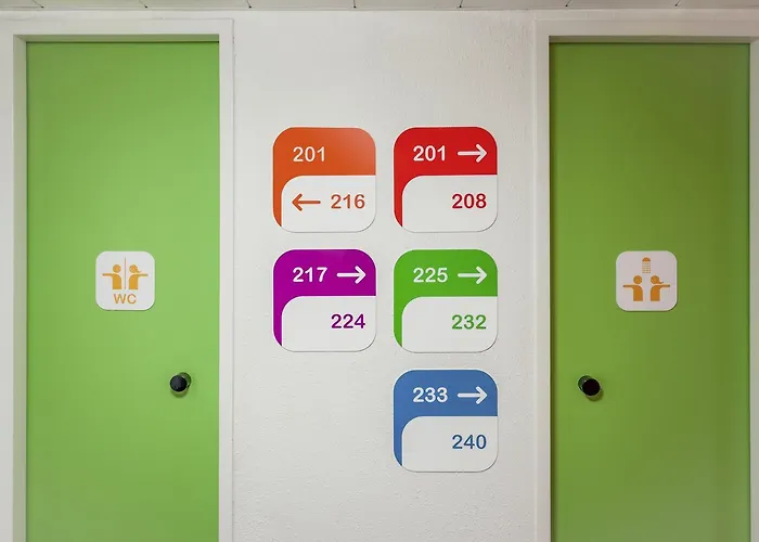 Hotelf1 Nord * Épinal